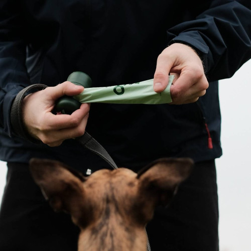 Диспенсер для пакетиків Beco Pets Poop Bag, зелений - фото 2