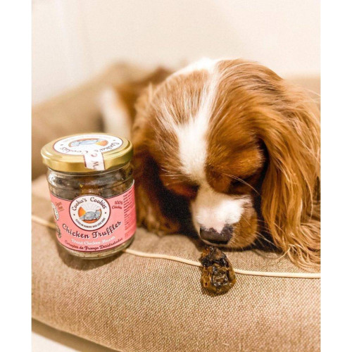 Натуральные сушеные лакомства для собак Cooka's Cookies Куриные сердечки 70 г