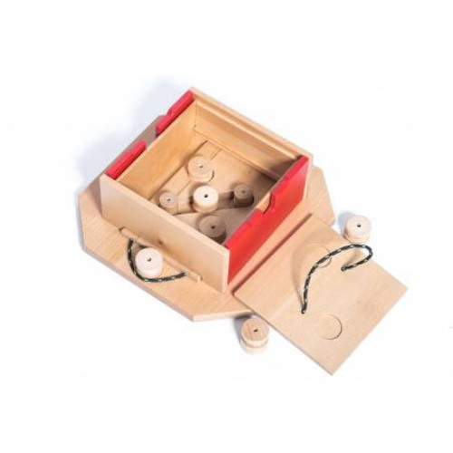 Розвиваюча іграшка-головоломка Swiss Qube дерев'яна для собак My Intelligent Pets