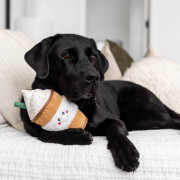 М'яка іграшка NomNomz Puppaccino з пищалкою різнокольорова для собак ZippyPaws - фото 3