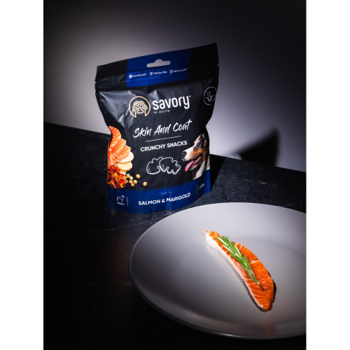 Хрусткі ласощі Savory Skin and Coat with Salmon and Marigolds для собак усіх порід для здоров’я шкіри та шерсті з лососем та чорнобривцями 200 г
